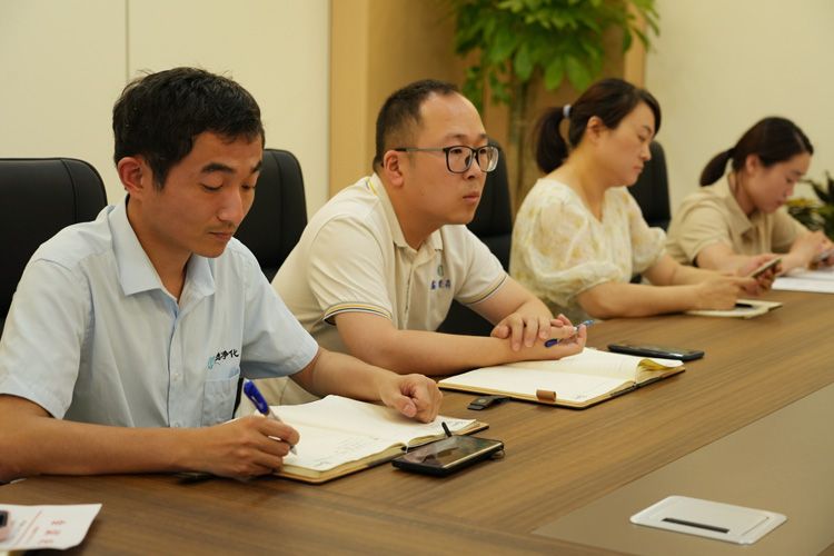 荷净集团召开生产工作总结例会