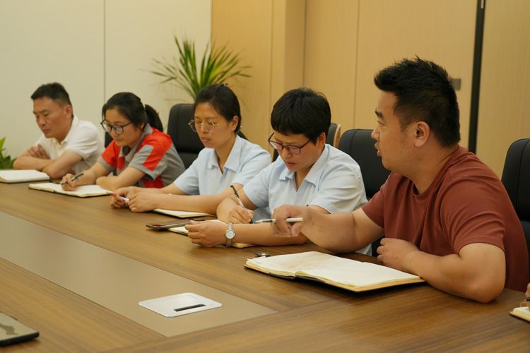 荷净集团召开生产工作总结例会
