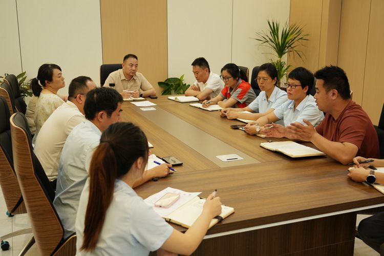 荷净集团召开生产工作总结例会