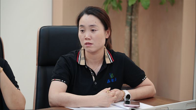 荷净集团召开生产工作周例会