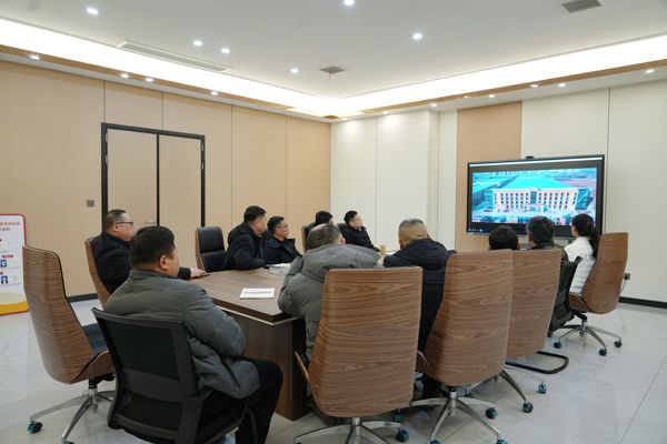 定陶区人民医院新院区专项团到访荷净集团清逸净化参观交流